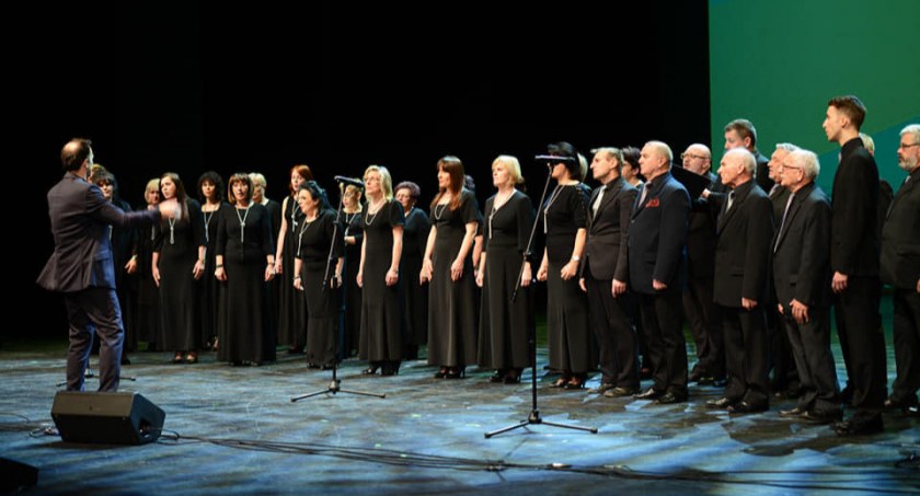 Moniuszkowcy zapraszają na Koncert Kolęd w kościele pw.  Najświętszej Maryi Panny Królowej Polski