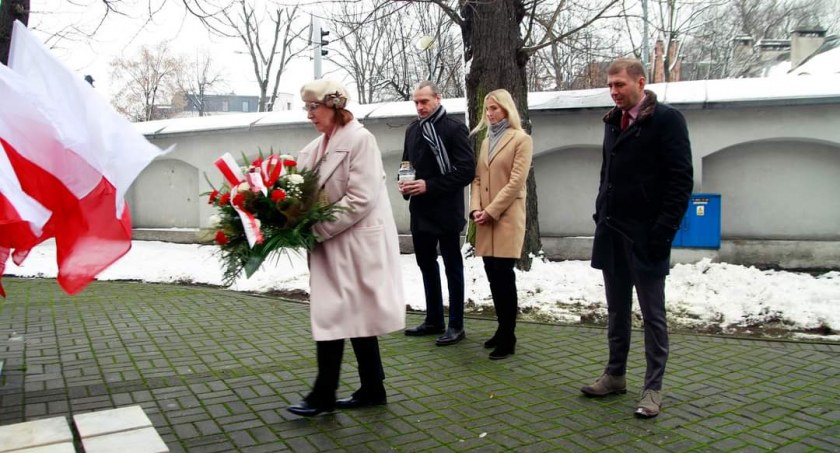 160. rocznica wybuchu Powstania Styczniowego. Uroczysta msza, składanie kwiatów i okolicznościowy wykład 