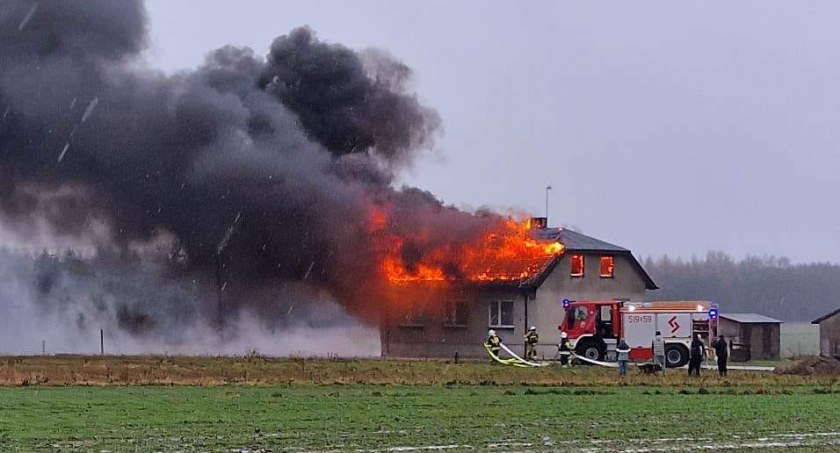 Krzywanice, gm. Lgota Wielka: Rodzina straciła dach nad głową. Dom nadaje się do generalnego remontu