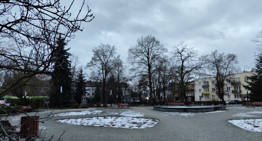 Plac 3 Maja: remontować czy zachować? Miasto planuje prace, my pytamy Czytelników. Zagłosujcie