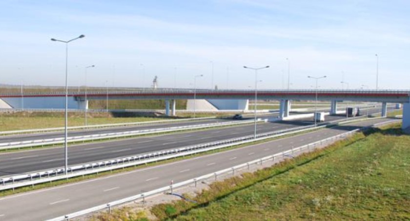 Autostrada A1: GDDKiA w Łodzi ostrzega, będą utrudnienia między Radomskiem a Kamieńskiem