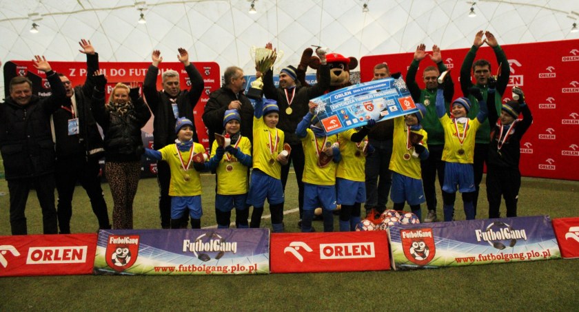 Drużyna Akademii Młodego Piłkarza RKS-u zwyciężyła w turnieju FutbolGang w Płocku