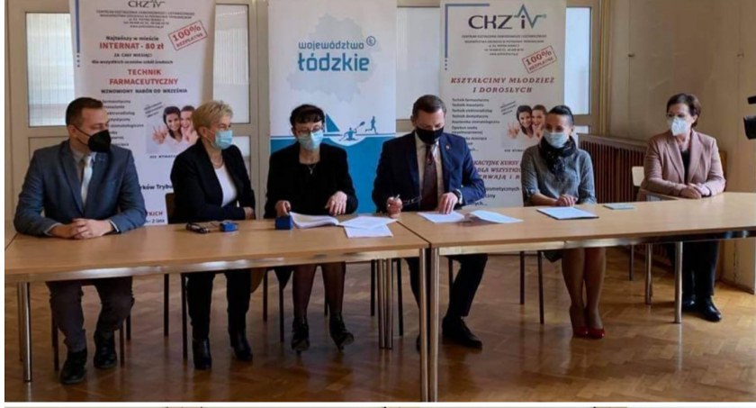 Przedbórz: skarbniczka w systemie emerytalnym. „Odeszła z pracy, wróciła, wszystko zgodnie z prawem