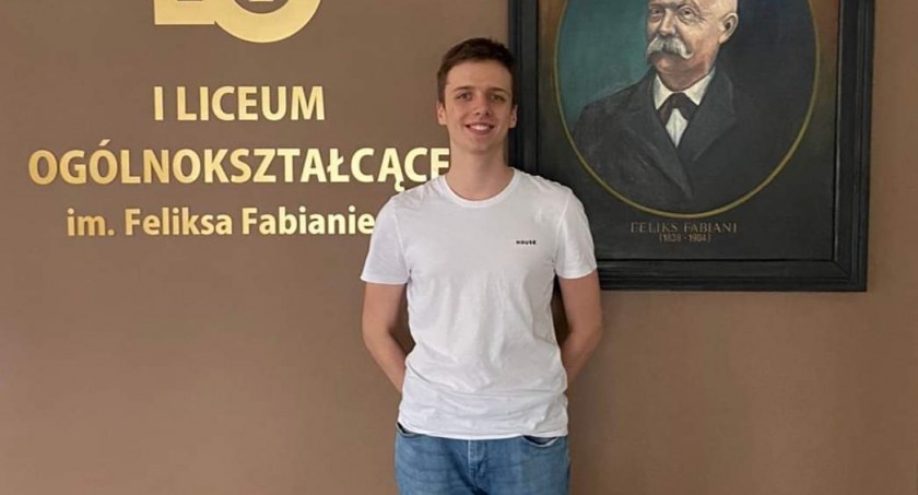 Aleksander Gloc, uczeń I LO, w finale XVIII Olimpiady Biznes i zarządzanie 