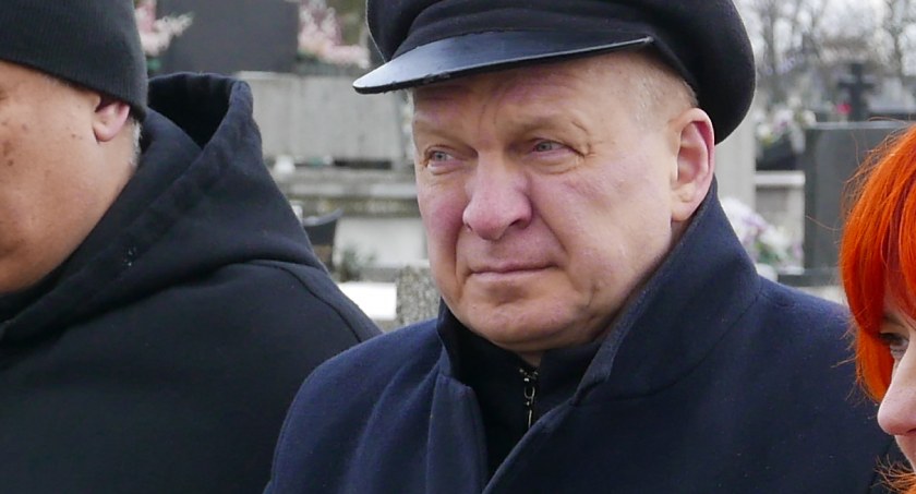 Samorządowa rodzina: dziecko kolejnego polityka dostało pracę w jednostce samorządowej. To norma?
