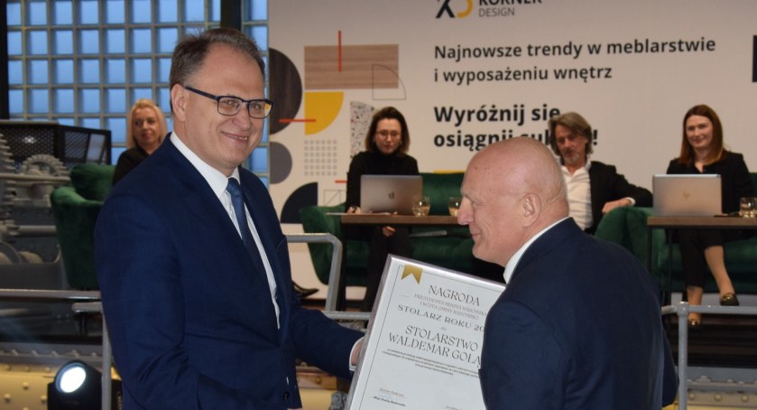 Waldemar Gołąb Stolarzem Roku. Wyróżniono też firmę Meble Krysiak. Nagrody wręczono podczas konferencji 