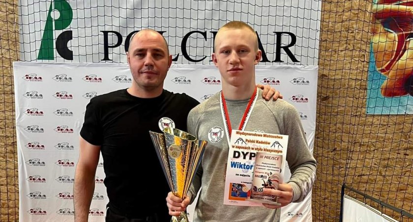 Wiktor Ciastko, zawodnik UKS Zapaśnik, brązowym medalistą Mistrzostw Polski kadetów w zapasach w stylu klasycznym