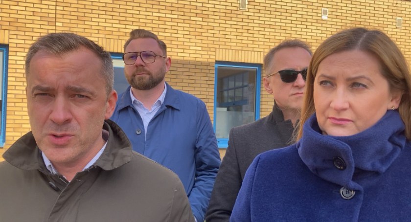 Radni KO: szpital musi płacić haracz powiatowi a sam jest na minusie. Spólnicka: „Miastem rządzi układ przypominający ośmiornicę