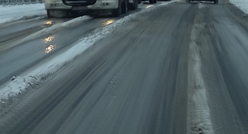 Uwaga! Będzie ślisko. Wieczorem zacznie padać deszcz, a temperatura spadnie poniżej zera