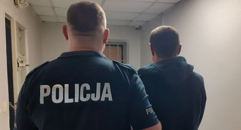 43-latek wypakował wózek towarem o wartości 1600 zł, ale płacić nie zamierzał. Zatrzymał go policjant po służbie