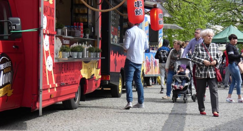 Festiwal Street Foodu pod nazwą FOODstival, czyli Uczta dla Waszych Brzuszków. Kiedy i gdzie?