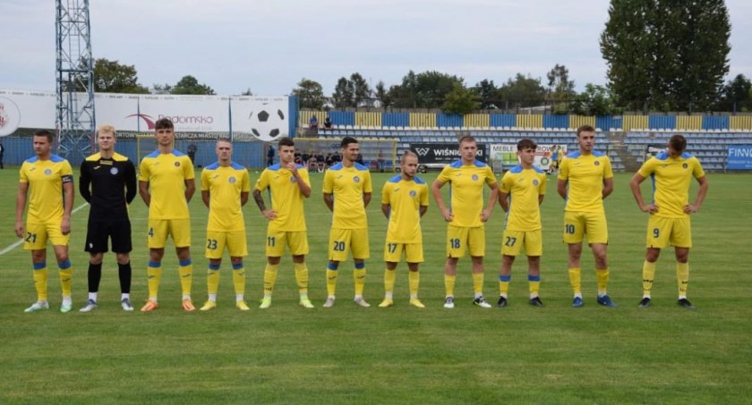Kolejne zwycięstwo RKS-u, Włókniarz pokonany na stadionie przy Brzeźnickiej