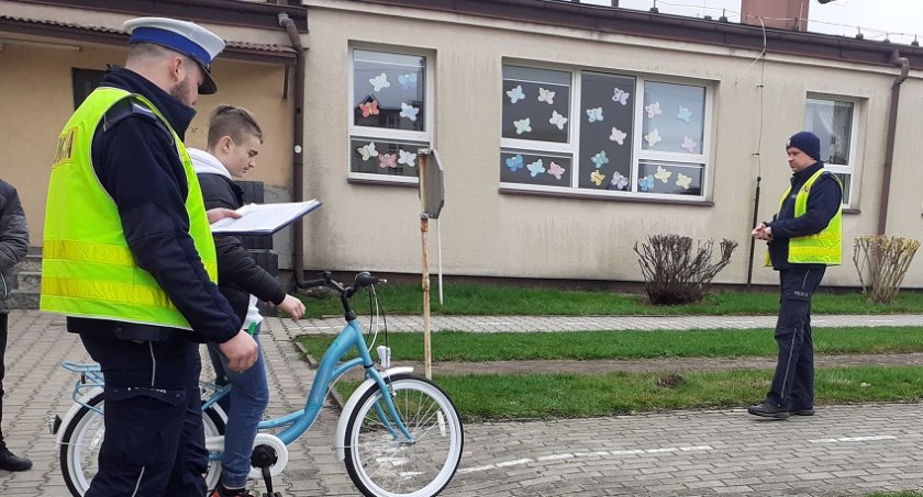 PSP w Gomunicach. Eliminacje powiatowe Ogólnopolskiego Turnieju Bezpieczeństwa w Ruchu Drogowym