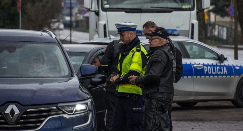 [WIDEO, ZDJĘCIA] Patrz w lusterka – motocykle są wszędzie. Wspólna akcja policji i klubów 
