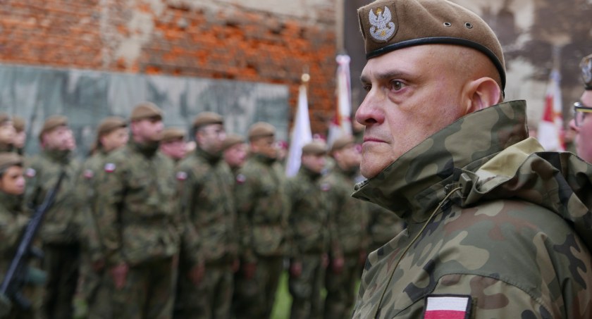 [WIDEO, ZDJĘCIA] 77. rocznica rozbicia aresztu w Radomsku przez żołnierzy Warszyca. Jarosław Ferenc: Warto kochać ojczyznę