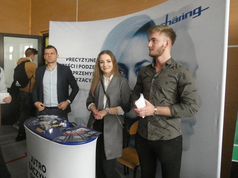 Jaką uczelnię wybrać? Targi Edukacyjne w II LO. Uczelnie z całego kraju w Radomsku