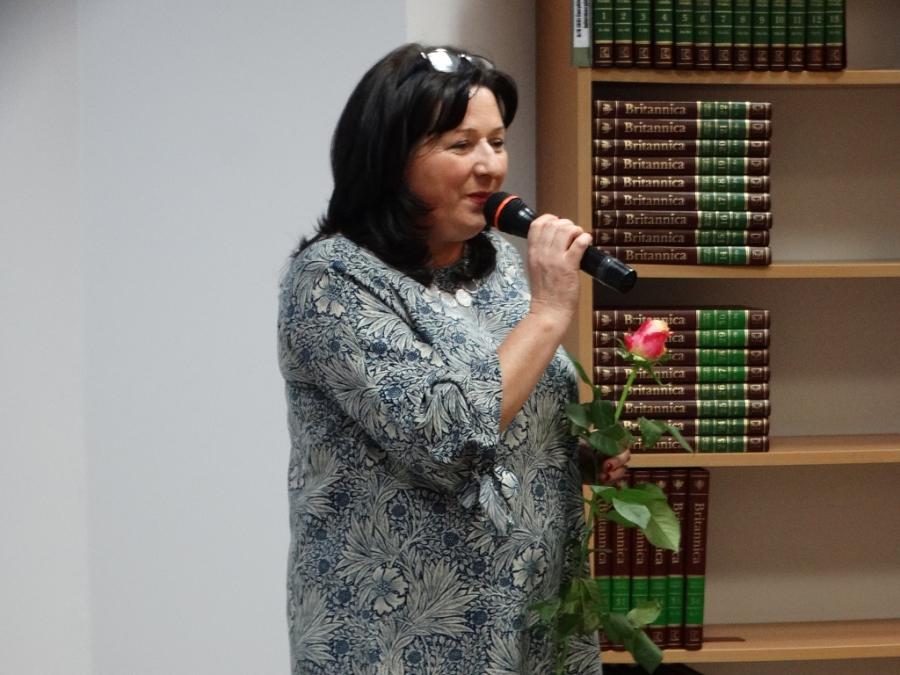 [ZDJĘCIA] „Wszystko się może zdarzyć”. Premiera drugiej książki Elżbiety Stępień