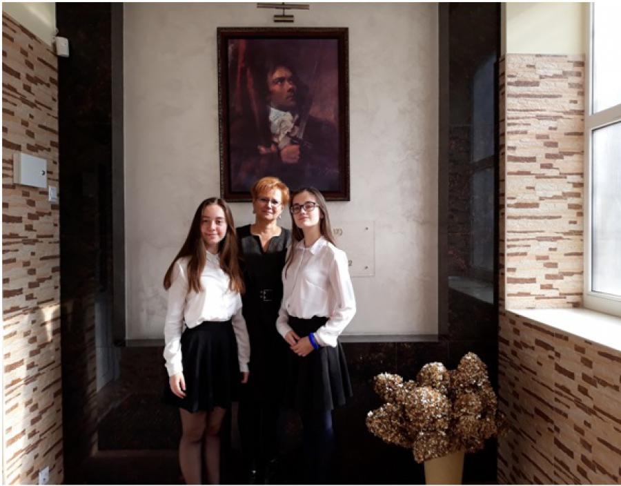 Julia Iglantowicz laureatką, Maja Piotrowska finalistką WKP z języka polskiego