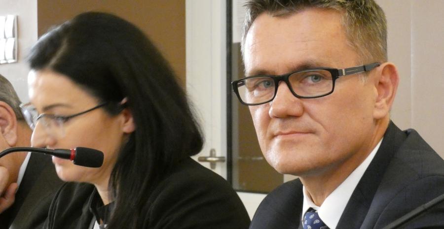 [W czwartek w Gazecie] Z bezrobocia na wicestarostę. Jak Jakub Jędrzejczak szukał pracy