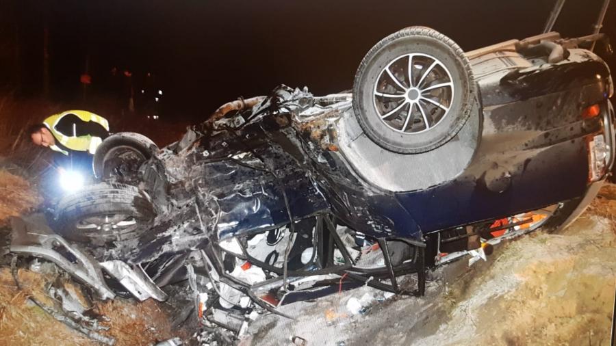 Wypadek w Borkach. Samochody doszczętnie spalone