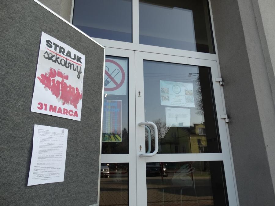Strajk: rodzicu zgłoś dyrektorowi, czy musi zająć się twoim dzieckiem