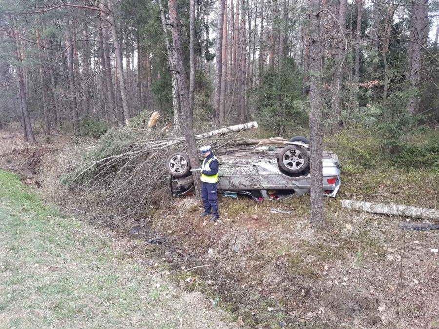[AKTUALIZACJA - ZDJĘCIA] Wypadek na ul. Krakowskiej. Śmiertelna ofiara