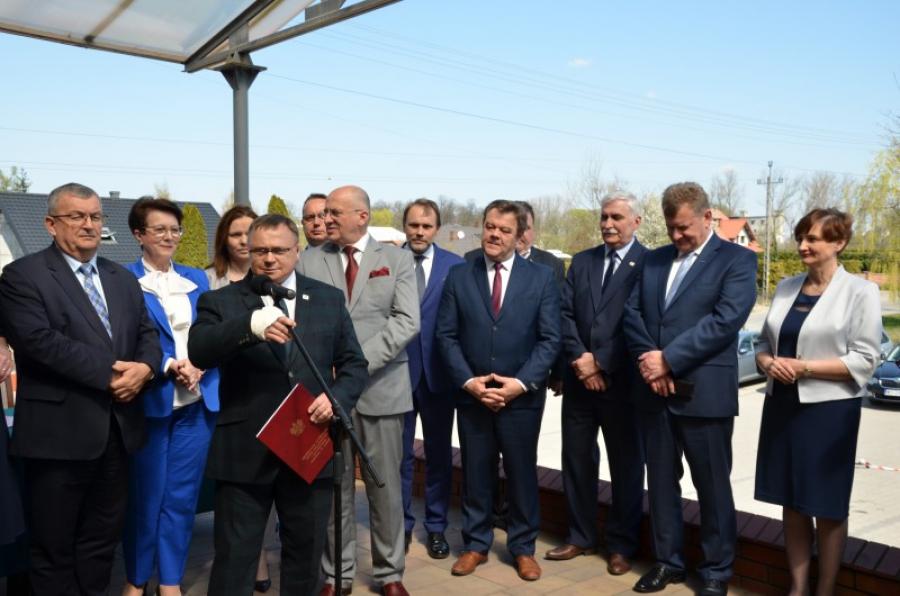 Podpisano umowę na budowę odcinka A1 Piotrków - Kamieńsk. Lada chwila ruszą prace