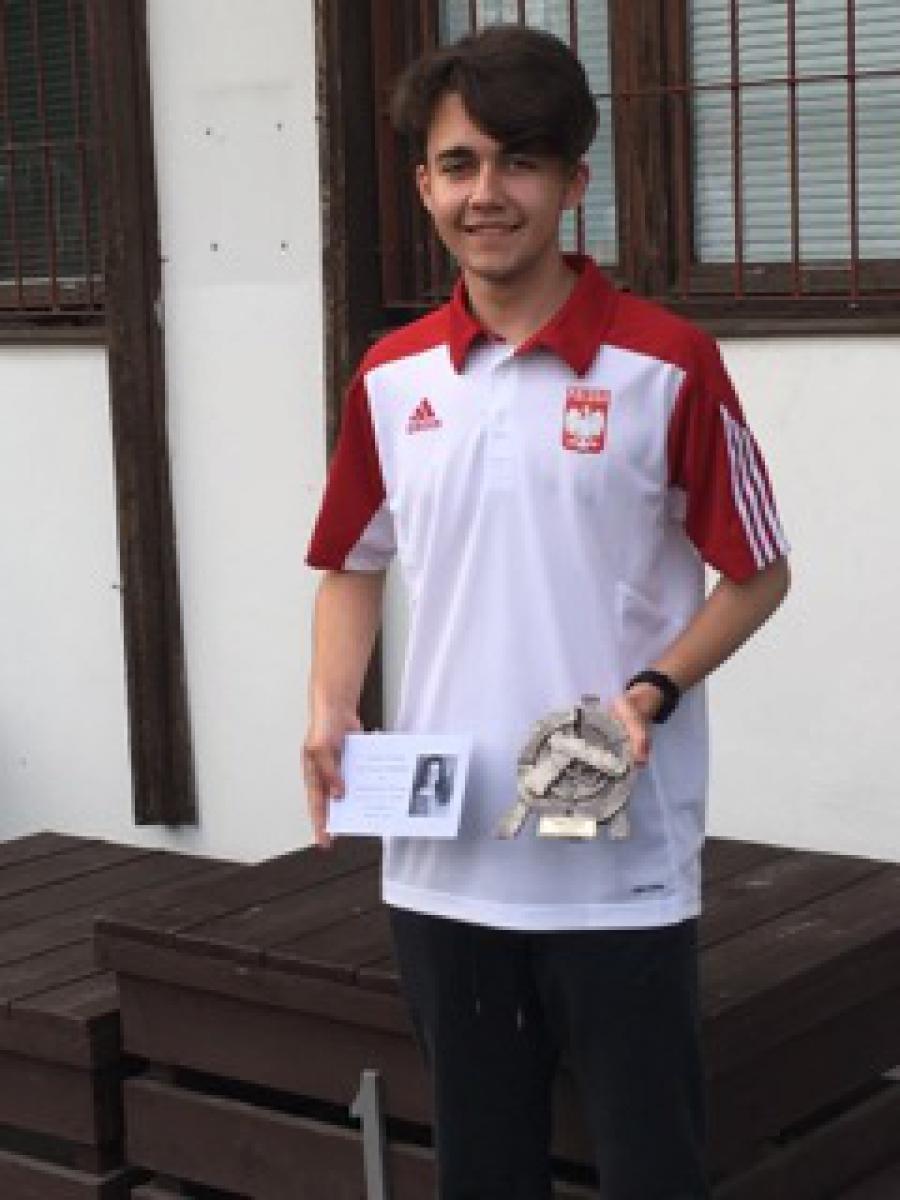 Wiktor Blada z Klubu Strzeleckiego „10-tka” wystrzelał komplet medali w Pucharze Bydgoszczy