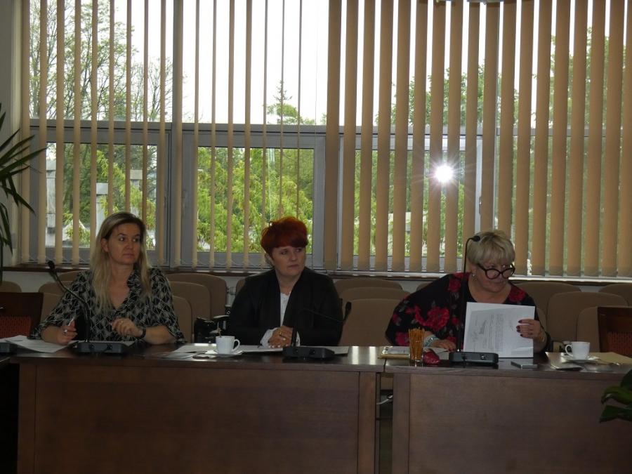 Podsumowanie budżetu za I kwartał w szkołach. Jest źle, będzie jeszcze gorzej