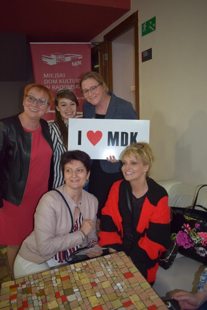 Spotkanie z cyklu: podwieczorek z... Adrianną Biedrzyńską w MDK
