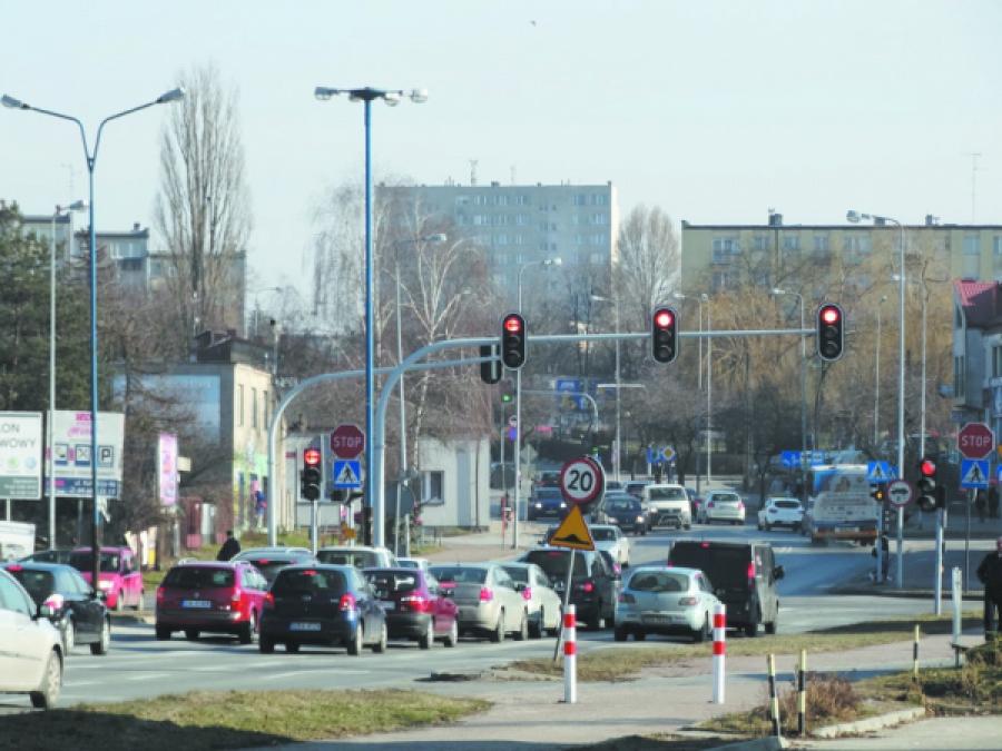 Ile kilometrów dróg powiatowych wyremontowano w ostatnich latach?