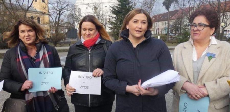 [Łuszczyn gościnnie] In vitro? To nie jest kwestia światopoglądowa