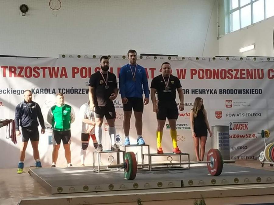 Łukasz Centkowski z UMLKS Mistrzem Polski w podnoszeniu ciężarów do lat 23