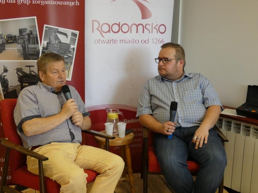 [ZDJĘCIA] Trwa Dzień Drukarza w Drukarni Braci Kamińskich