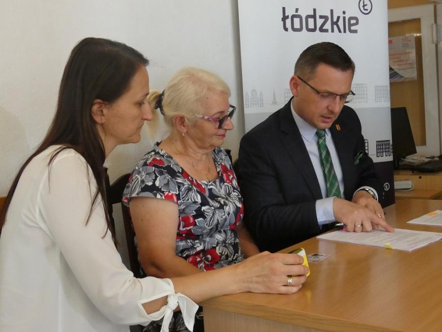 Marszałek Ziemba w Radomsku: umowy na dofinansowanie podpisane
