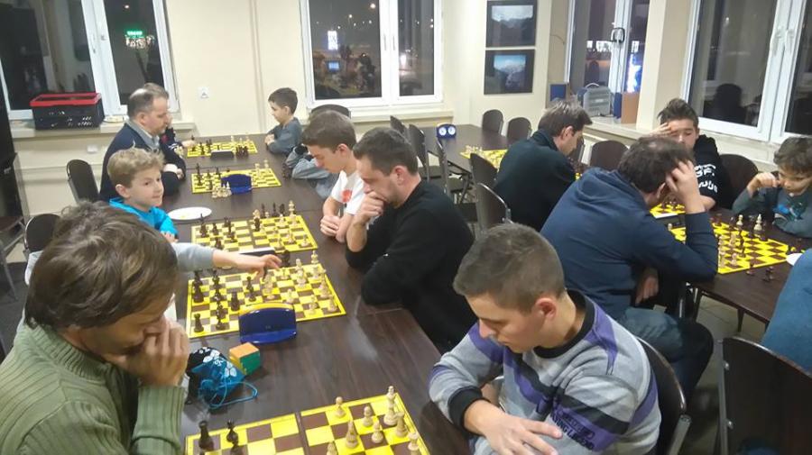 Piotr Chybalski najlepszy w I Międzyszkolnym Turnieju Szachowym o Puchar Dyrektora PSP nr 1
