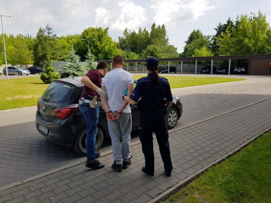 22-letni radomszczanin w areszcie. Odpowie za rozbój
