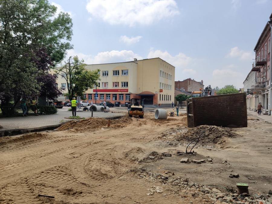 [REMONT REYMONTA] Prace wznowione. Tam gdzie nie wstrzymał ich konserwator