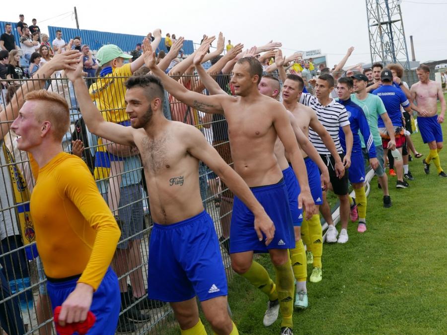 [FILM] RKS Radomsko - Warta Sieradz 1:0. 