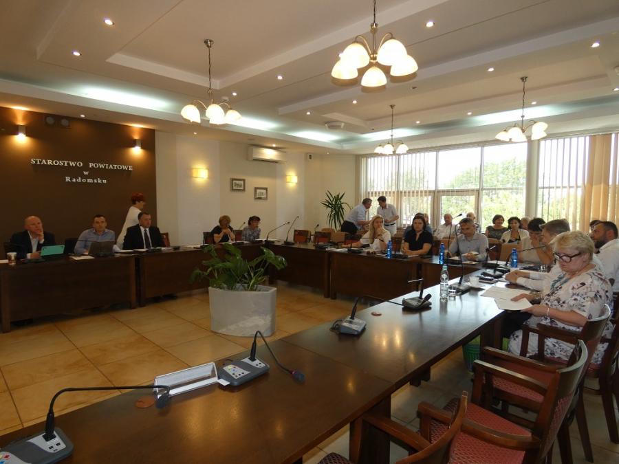 Powiat zaciągnie kredyt bankowy - 4 miliony