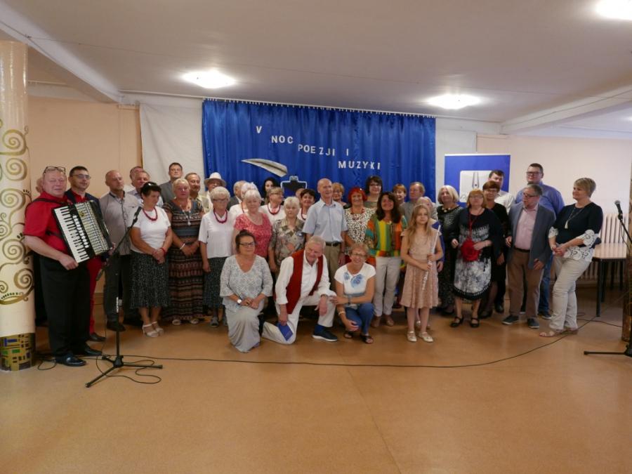 [ZDJĘCIA] V Noc Poezji stowarzyszenia literackiego Ponad
