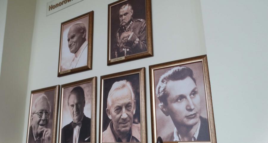 Honorowi obywatele komuniści. Jak odkryliśmy sześciu nowych zasłużonych