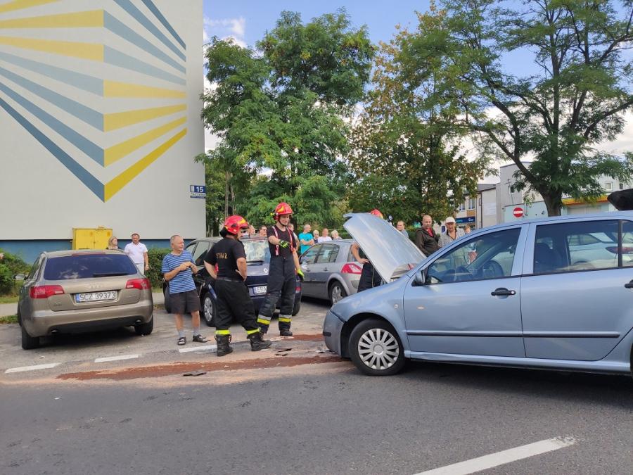 Zderzenie na Piastowskiej: 20-latka nie ustąpiła pierwszeństwa przejazdu