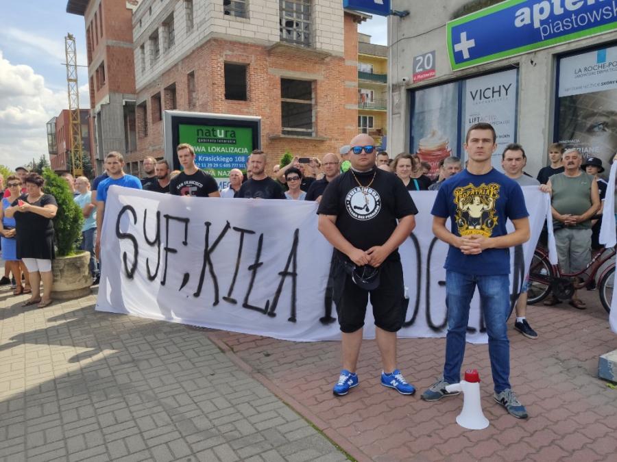[NA ŻYWO] Kontrmanifestacja oficjalnie zakończona: chwała wielkiej Polsce!