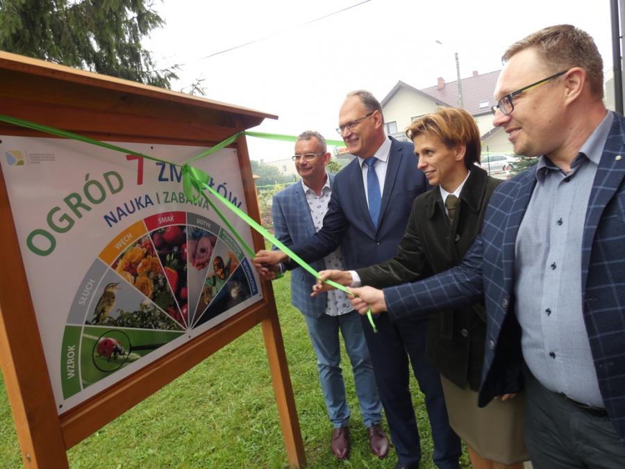 Ogród 7 zmysłów otwarty. Miejsce przyrodniczej edukacji w Siódemce