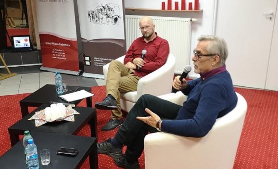 Oblężona demokracja: Jacek Żakowski na spotkaniu w Radomsku