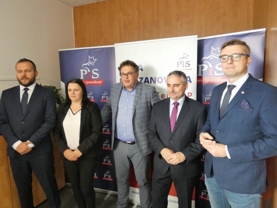[FILM] Powiatowi radni PiS o tym, dlaczego popierają poseł Annę Milczanowską