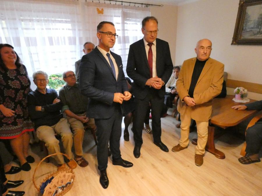 Dzień Seniora. Pan Edward: bo radość to spotkanie z drugim człowiekiem