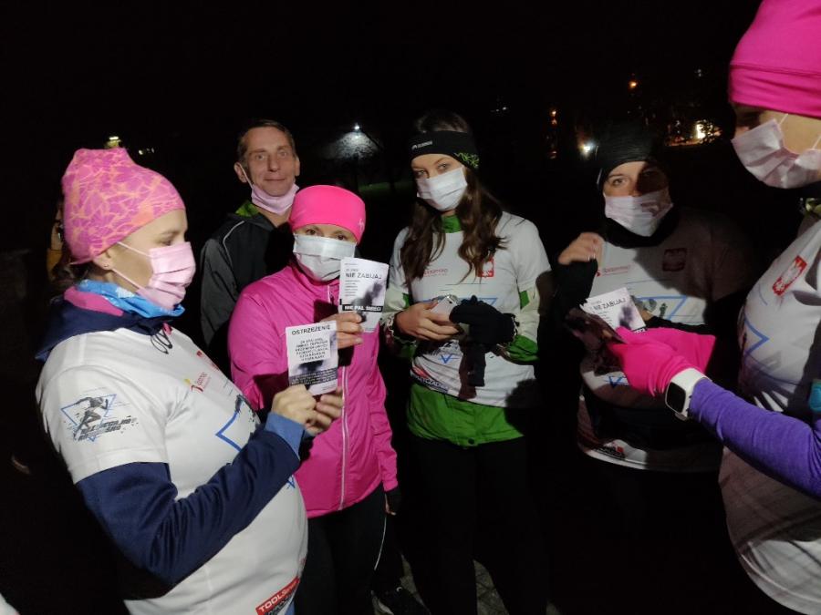 Ponad 50 osób pobiegło w pierwszym Smogrunie. Bo smog zabija radomszczan