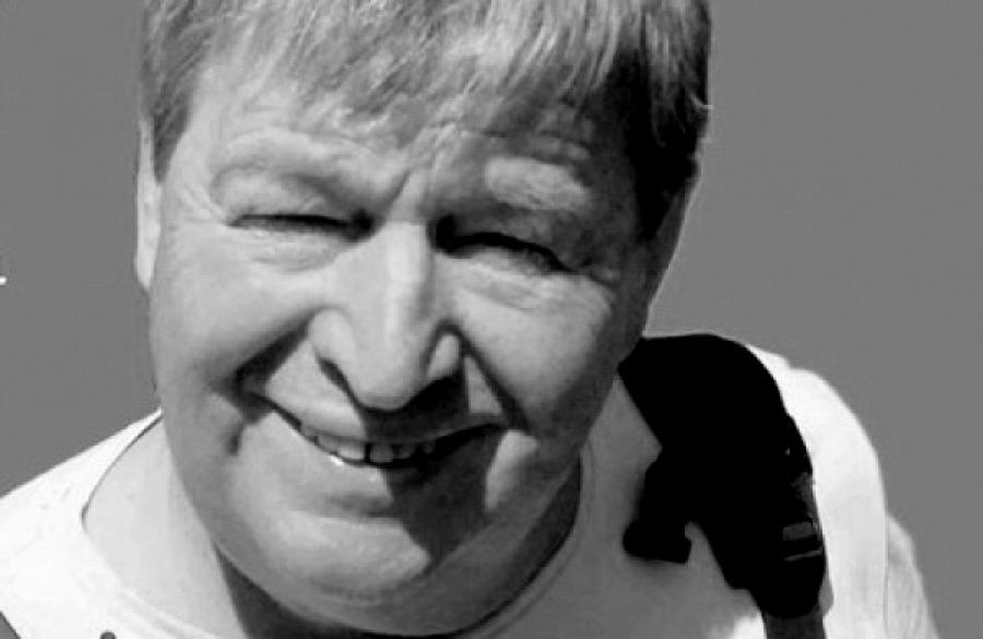 Dziś w szpitalu w Łodzi, po pięcioletniej walce z chorobą, zmarł Janusz Kamiński